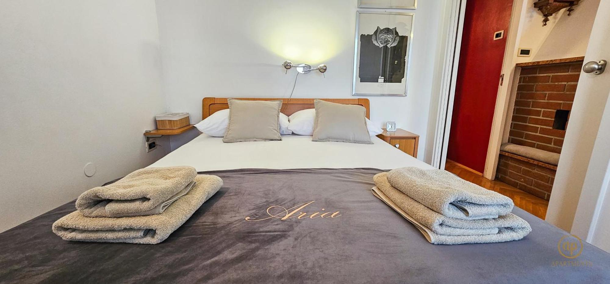 Aria Superior Apartment, Seaview & Wellness 波尔托罗 外观 照片